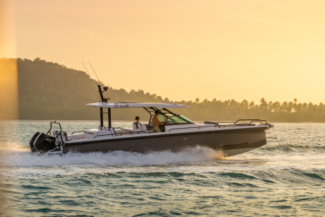 Axopar_37_ST_gallery_DSC00914__ScaleWidthWzQ2MF0